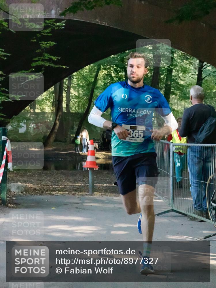28.09.2025 - 33. Volkslauf durch das schöne Alstertal Fabian Wolf http://msf.ph/oto/8977327 28.09.2025 11:13:39 Laufen 365 meine-sportfotos.de