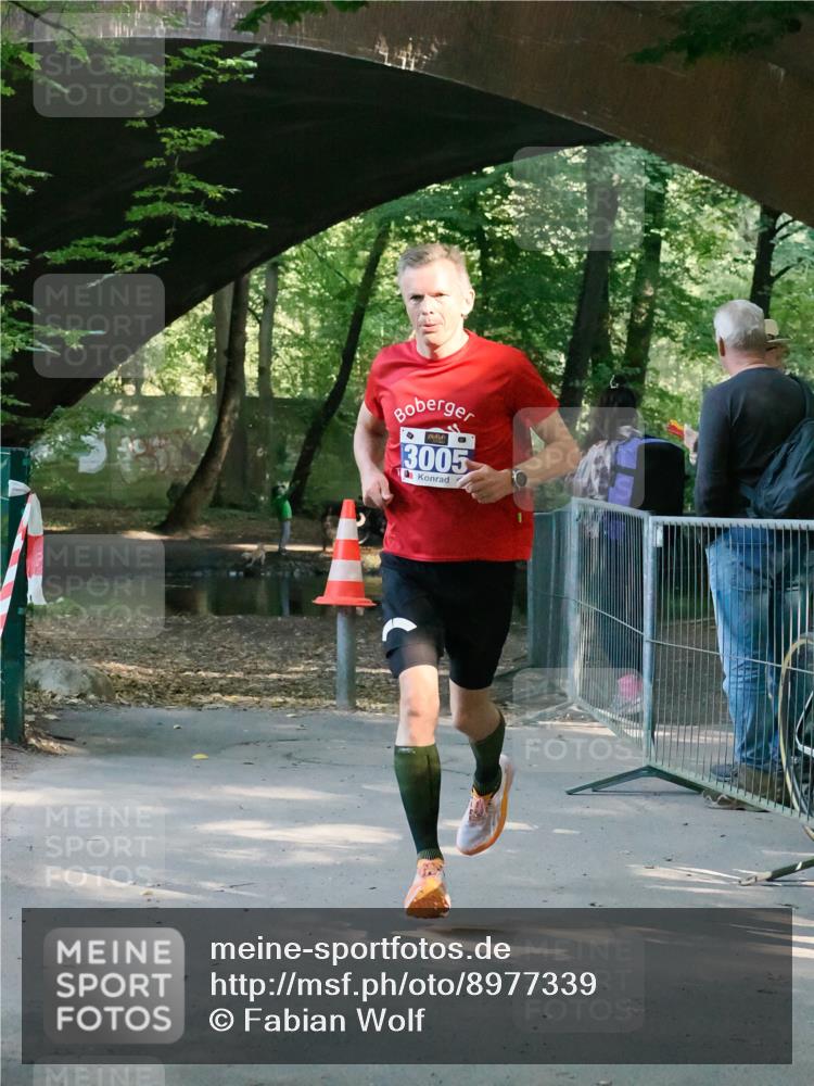 28.09.2025 - 33. Volkslauf durch das schöne Alstertal Fabian Wolf http://msf.ph/oto/8977339 28.09.2025 11:14:23 Laufen 3005 meine-sportfotos.de