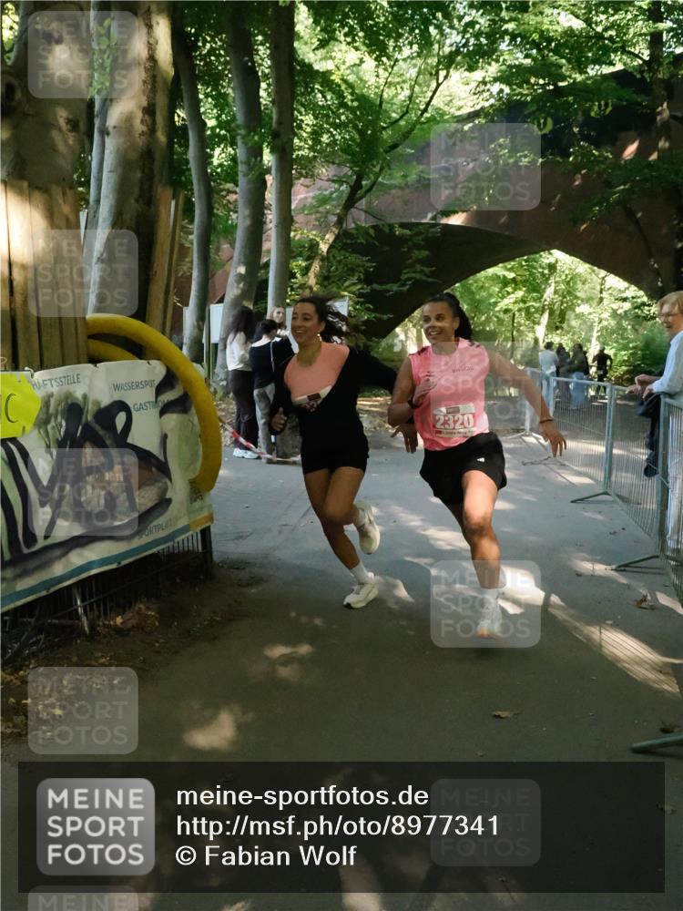 28.09.2025 - 33. Volkslauf durch das schöne Alstertal Fabian Wolf http://msf.ph/oto/8977341 28.09.2025 12:42:01 Laufen 2320 meine-sportfotos.de