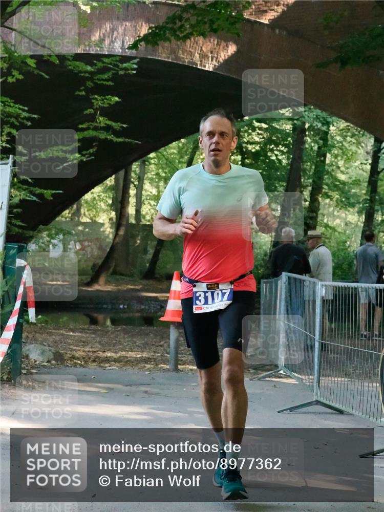 28.09.2025 - 33. Volkslauf durch das schöne Alstertal Fabian Wolf http://msf.ph/oto/8977362 28.09.2025 11:17:36 Laufen 3107 meine-sportfotos.de