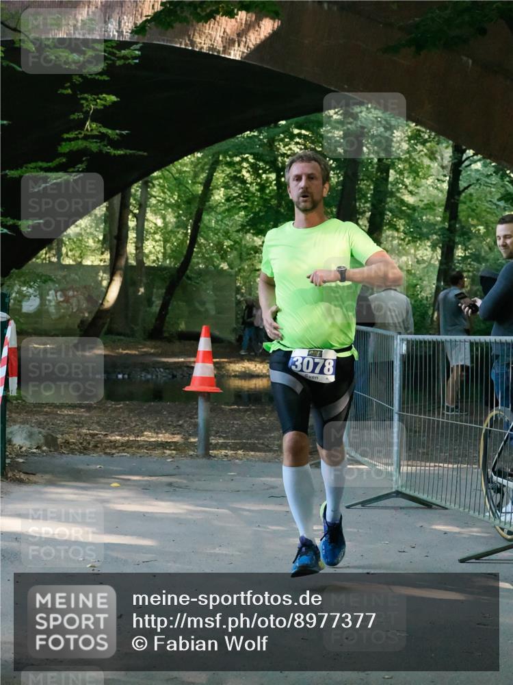 28.09.2025 - 33. Volkslauf durch das schöne Alstertal Fabian Wolf http://msf.ph/oto/8977377 28.09.2025 11:19:17 Laufen 3078 meine-sportfotos.de