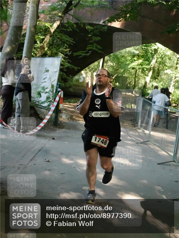 28.09.2025 - 33. Volkslauf durch das schöne Alstertal Fabian Wolf http://msf.ph/oto/8977390 28.09.2025 12:43:19 Laufen 1748 meine-sportfotos.de