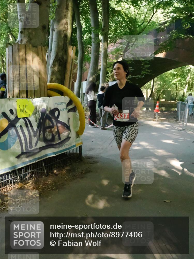 28.09.2025 - 33. Volkslauf durch das schöne Alstertal Fabian Wolf http://msf.ph/oto/8977406 28.09.2025 12:43:47 Laufen 4437 meine-sportfotos.de