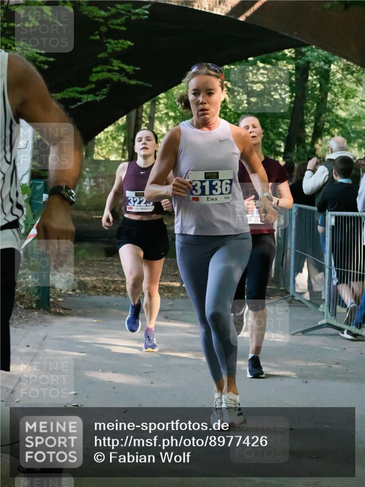 28.09.2025 - 33. Volkslauf durch das schöne Alstertal Fabian Wolf http://msf.ph/oto/8977426 28.09.2025 11:22:29 Laufen 3225, 3136 meine-sportfotos.de
