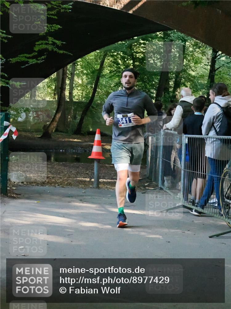 28.09.2025 - 33. Volkslauf durch das schöne Alstertal Fabian Wolf http://msf.ph/oto/8977429 28.09.2025 11:22:33 Laufen 341 meine-sportfotos.de