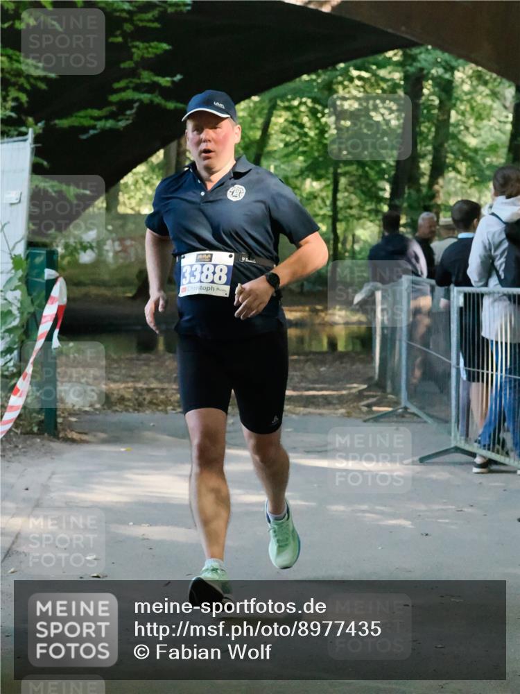 28.09.2025 - 33. Volkslauf durch das schöne Alstertal Fabian Wolf http://msf.ph/oto/8977435 28.09.2025 11:23:02 Laufen 3388 meine-sportfotos.de