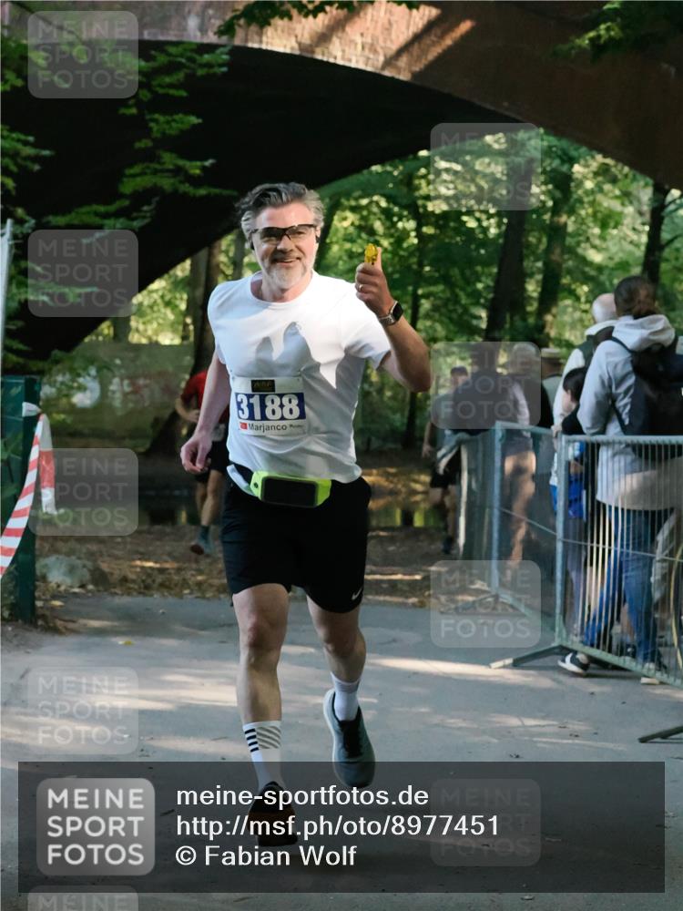 28.09.2025 - 33. Volkslauf durch das schöne Alstertal Fabian Wolf http://msf.ph/oto/8977451 28.09.2025 11:23:57 Laufen 3188 meine-sportfotos.de