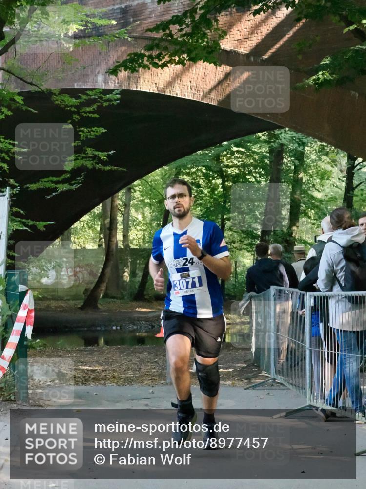 28.09.2025 - 33. Volkslauf durch das schöne Alstertal Fabian Wolf http://msf.ph/oto/8977457 28.09.2025 11:24:14 Laufen 24, 3071 meine-sportfotos.de