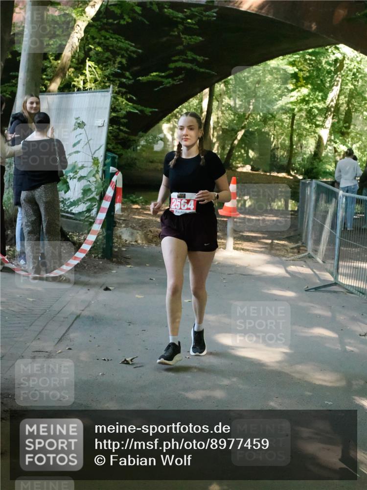 28.09.2025 - 33. Volkslauf durch das schöne Alstertal Fabian Wolf http://msf.ph/oto/8977459 28.09.2025 12:47:16 Laufen 2564 meine-sportfotos.de