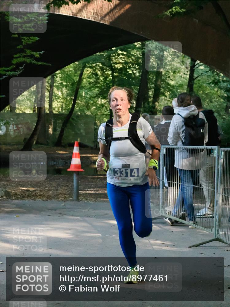 28.09.2025 - 33. Volkslauf durch das schöne Alstertal Fabian Wolf http://msf.ph/oto/8977461 28.09.2025 11:24:30 Laufen 3314 meine-sportfotos.de