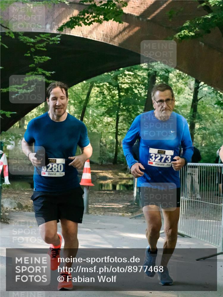 28.09.2025 - 33. Volkslauf durch das schöne Alstertal Fabian Wolf http://msf.ph/oto/8977468 28.09.2025 11:24:52 Laufen 280, 3273 meine-sportfotos.de