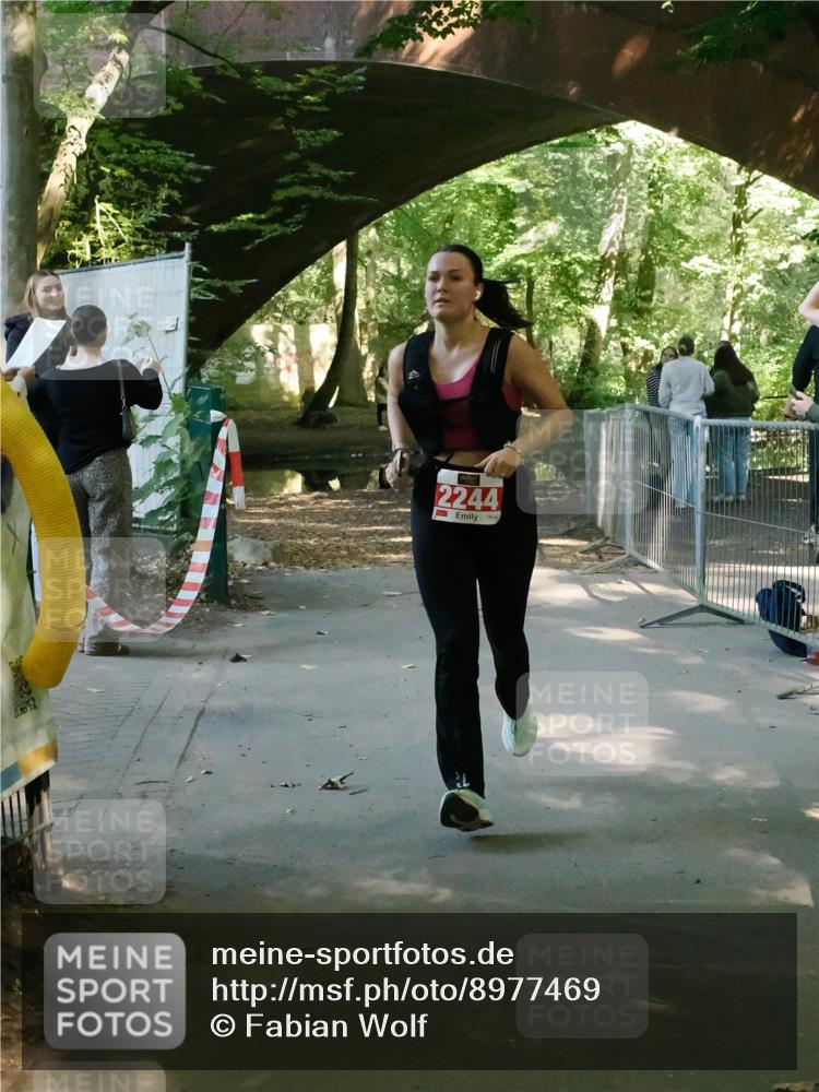 28.09.2025 - 33. Volkslauf durch das schöne Alstertal Fabian Wolf http://msf.ph/oto/8977469 28.09.2025 12:47:41 Laufen 2244 meine-sportfotos.de