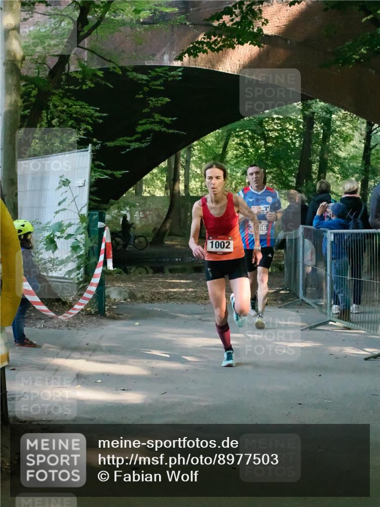 28.09.2025 - 33. Volkslauf durch das schöne Alstertal Fabian Wolf http://msf.ph/oto/8977503 28.09.2025 11:27:25 Laufen 1002, 66 meine-sportfotos.de