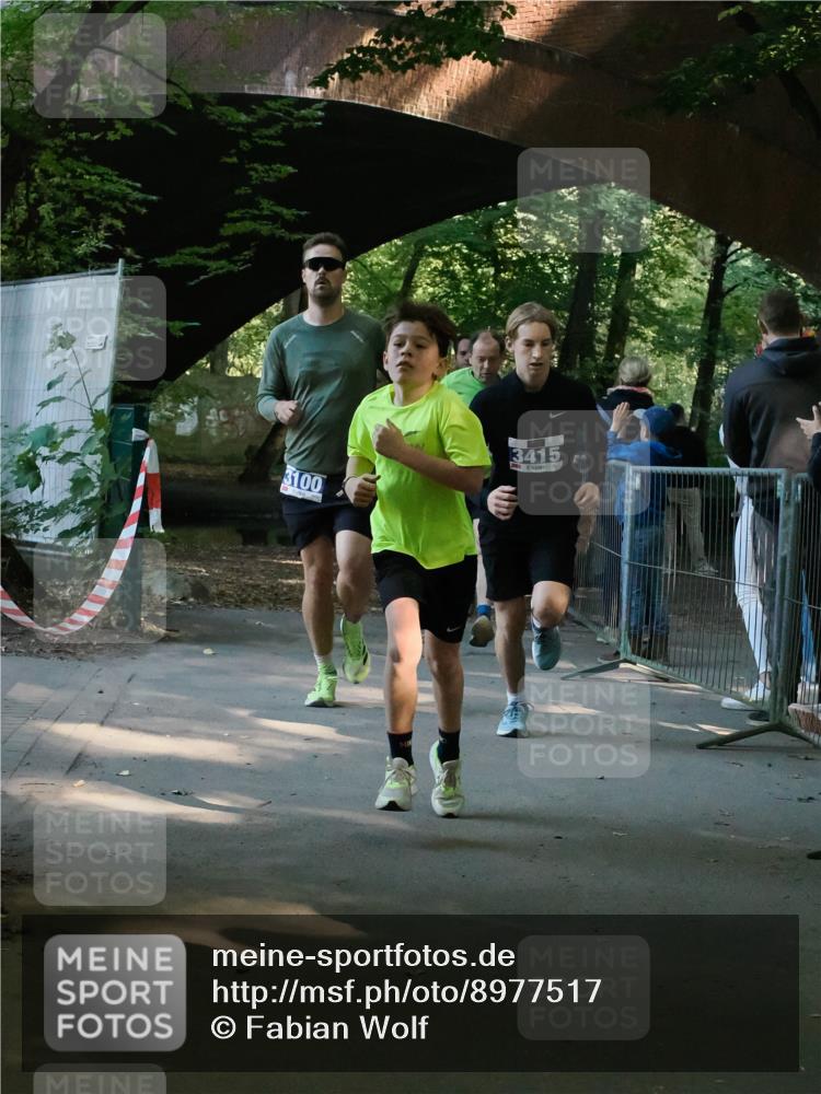 28.09.2025 - 33. Volkslauf durch das schöne Alstertal Fabian Wolf http://msf.ph/oto/8977517 28.09.2025 11:28:01 Laufen 3100, 3415 meine-sportfotos.de