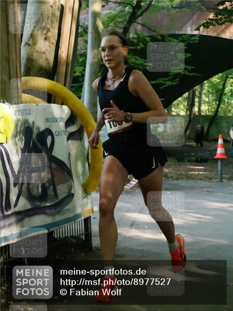 28.09.2025 - 33. Volkslauf durch das schöne Alstertal Fabian Wolf http://msf.ph/oto/8977527 28.09.2025 11:28:16 Laufen  meine-sportfotos.de