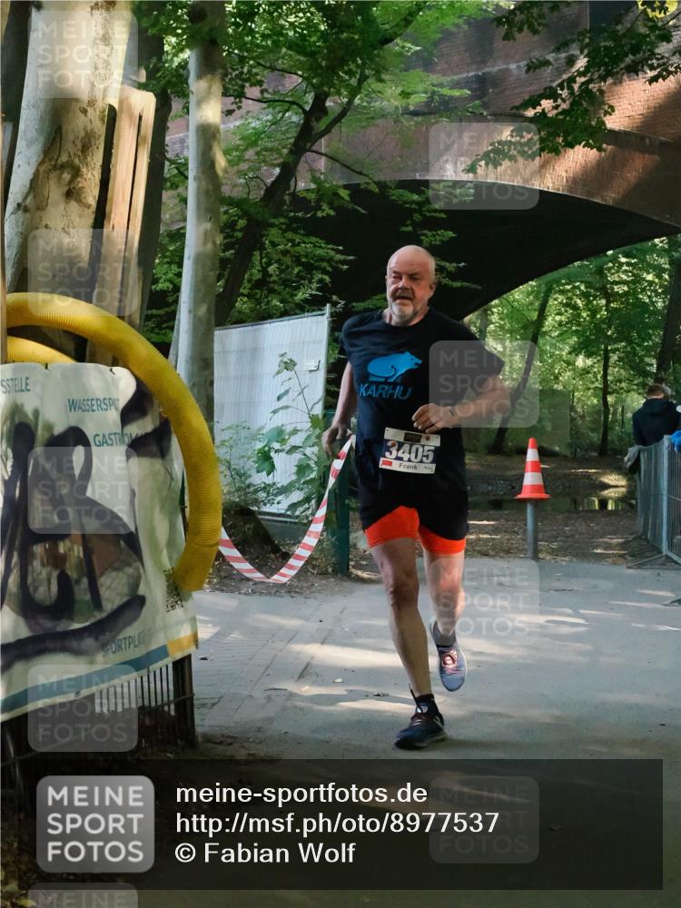 28.09.2025 - 33. Volkslauf durch das schöne Alstertal Fabian Wolf http://msf.ph/oto/8977537 28.09.2025 11:28:35 Laufen 3405 meine-sportfotos.de