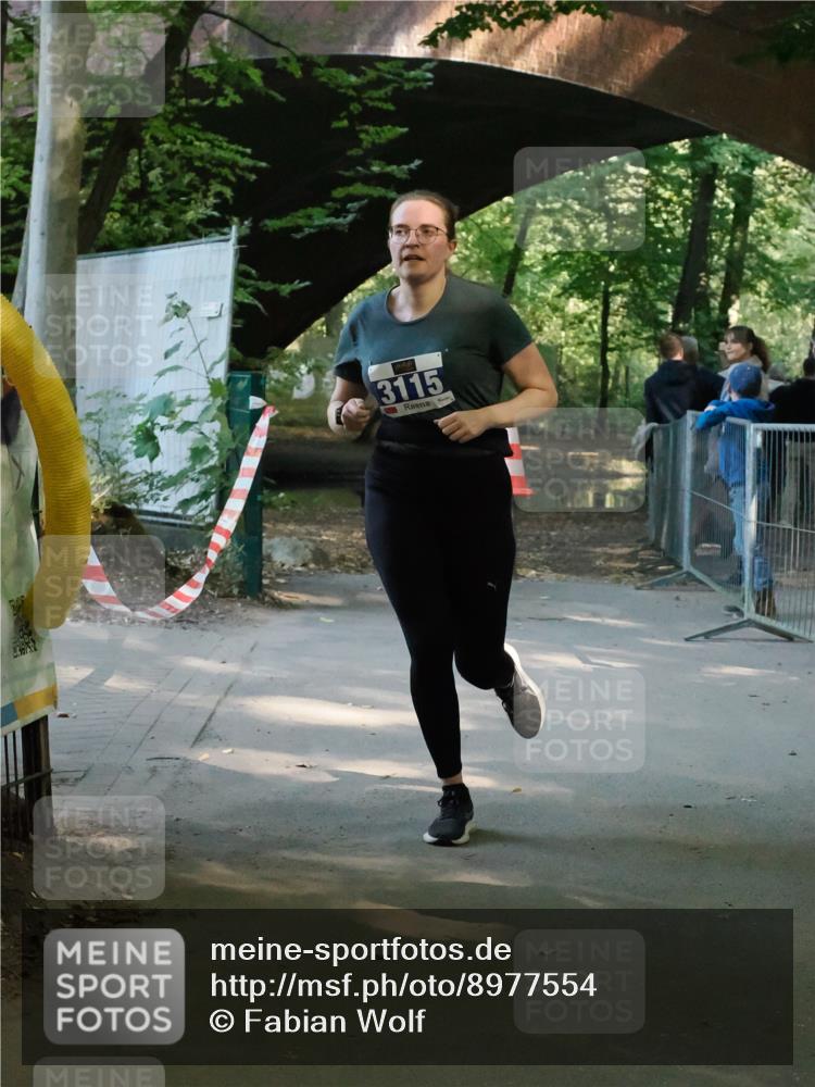 28.09.2025 - 33. Volkslauf durch das schöne Alstertal Fabian Wolf http://msf.ph/oto/8977554 28.09.2025 11:29:43 Laufen 3115 meine-sportfotos.de