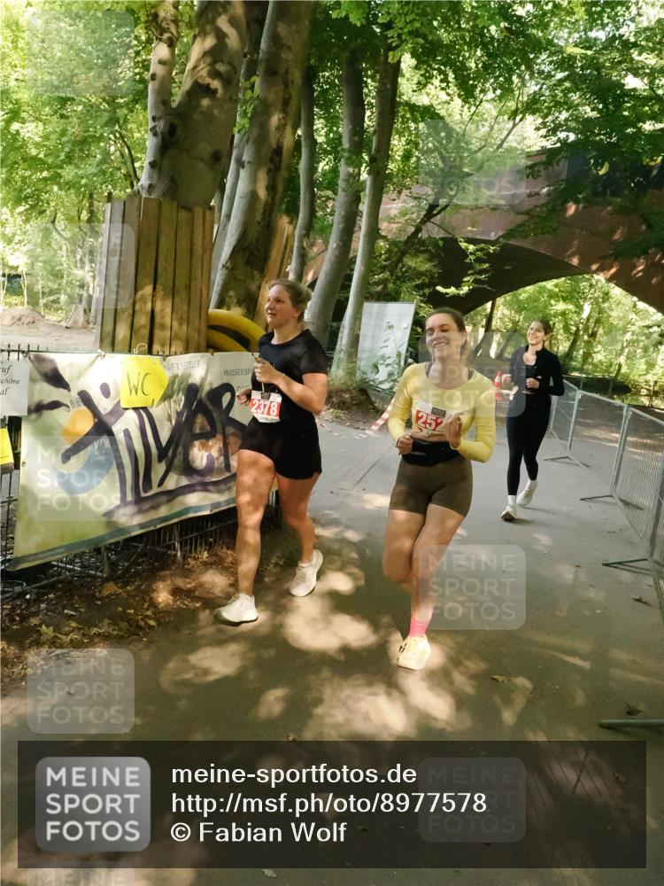 28.09.2025 - 33. Volkslauf durch das schöne Alstertal Fabian Wolf http://msf.ph/oto/8977578 28.09.2025 13:02:04 Laufen 2378, 252 meine-sportfotos.de