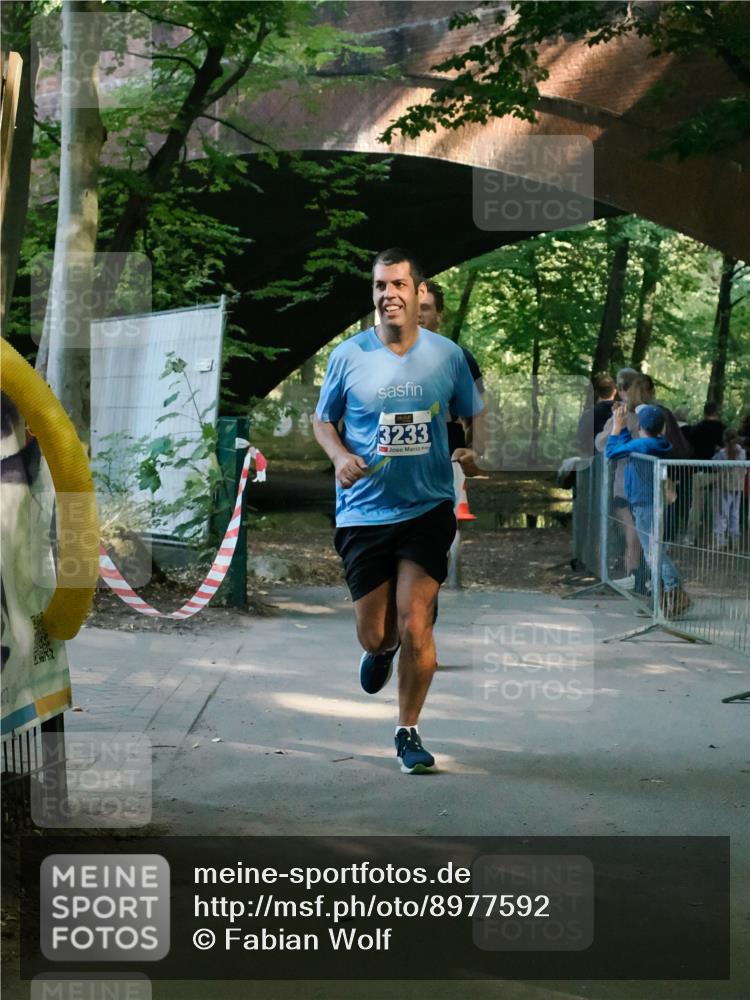 28.09.2025 - 33. Volkslauf durch das schöne Alstertal Fabian Wolf http://msf.ph/oto/8977592 28.09.2025 11:30:46 Laufen 3233 meine-sportfotos.de
