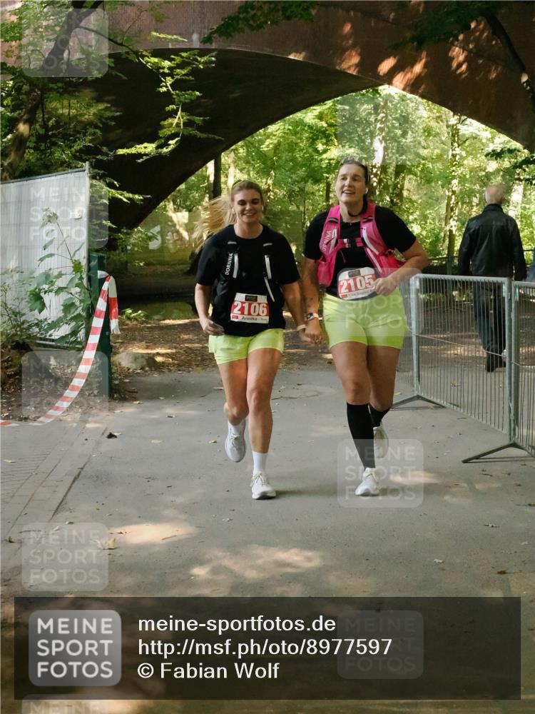 28.09.2025 - 33. Volkslauf durch das schöne Alstertal Fabian Wolf http://msf.ph/oto/8977597 28.09.2025 13:03:23 Laufen 2106, 2105 meine-sportfotos.de