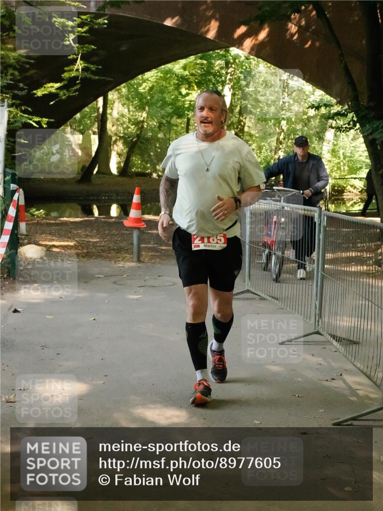 28.09.2025 - 33. Volkslauf durch das schöne Alstertal Fabian Wolf http://msf.ph/oto/8977605 28.09.2025 13:04:25 Laufen 2165 meine-sportfotos.de