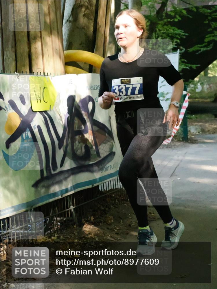 28.09.2025 - 33. Volkslauf durch das schöne Alstertal Fabian Wolf http://msf.ph/oto/8977609 28.09.2025 11:31:11 Laufen 3377 meine-sportfotos.de