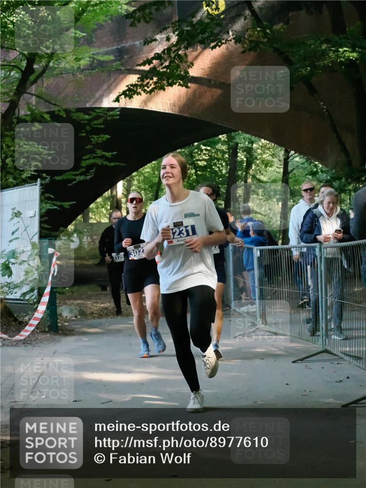 28.09.2025 - 33. Volkslauf durch das schöne Alstertal Fabian Wolf http://msf.ph/oto/8977610 28.09.2025 11:31:19 Laufen 231, 3125, 3021 meine-sportfotos.de