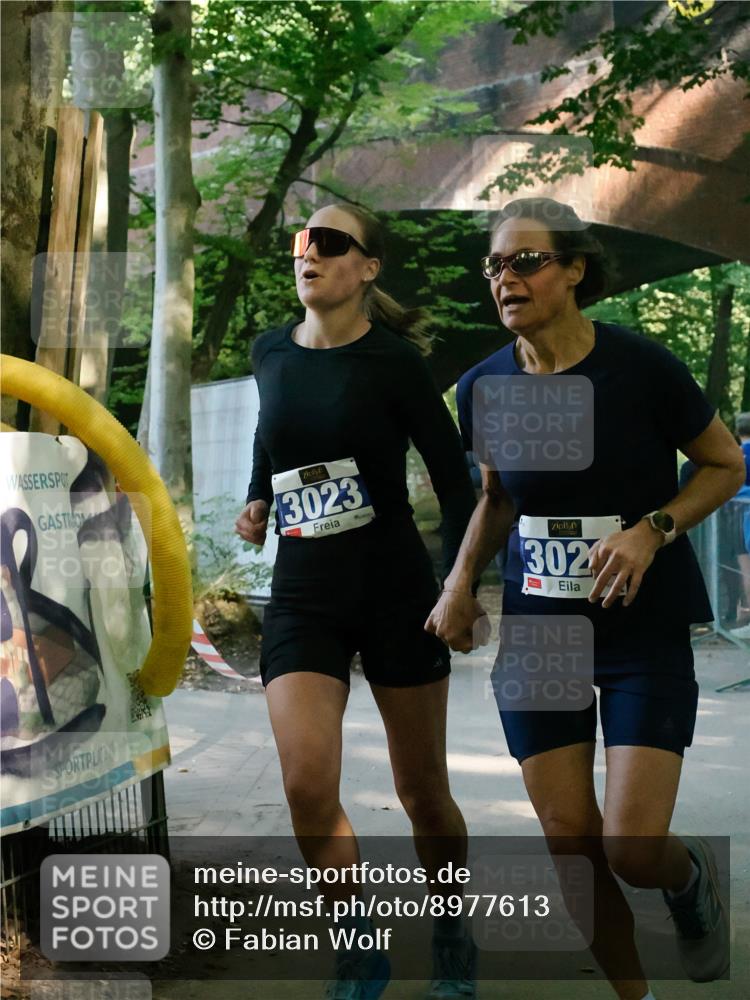 28.09.2025 - 33. Volkslauf durch das schöne Alstertal Fabian Wolf http://msf.ph/oto/8977613 28.09.2025 11:31:21 Laufen 3023, 302 meine-sportfotos.de