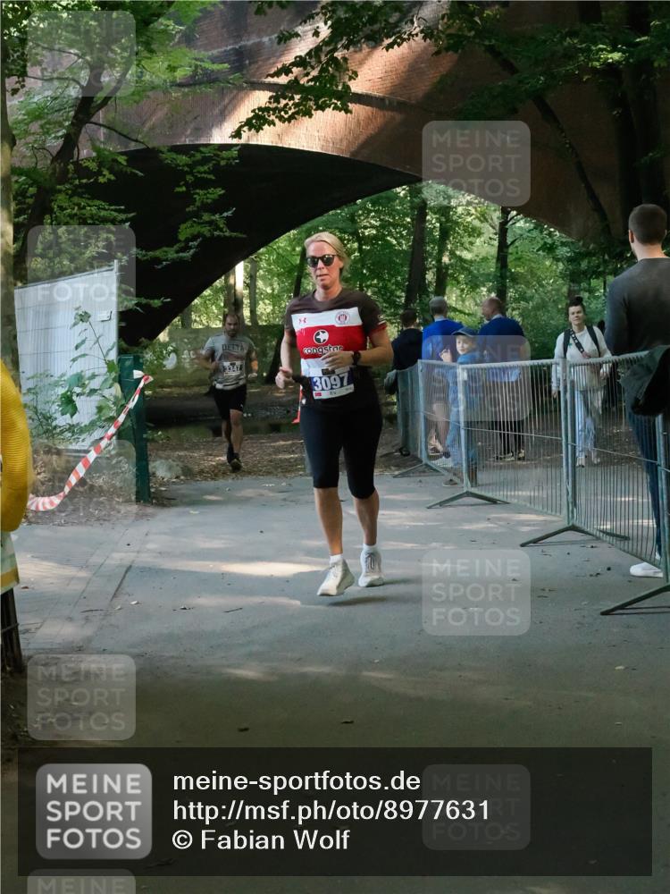 28.09.2025 - 33. Volkslauf durch das schöne Alstertal Fabian Wolf http://msf.ph/oto/8977631 28.09.2025 11:32:08 Laufen 3347, 8, 3097 meine-sportfotos.de