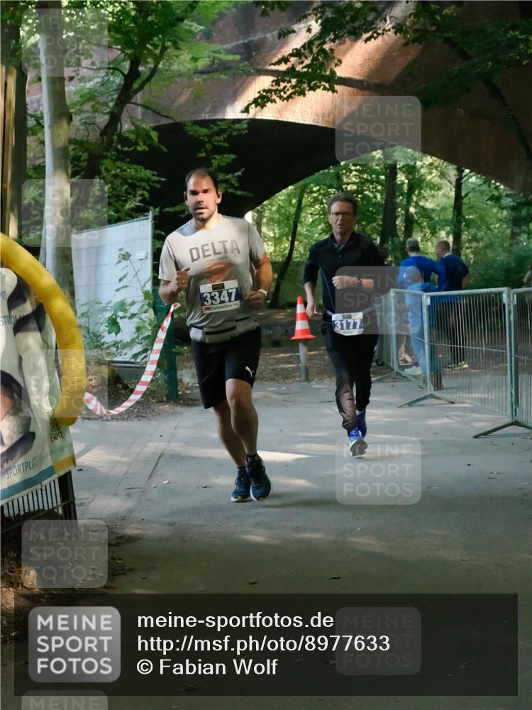 28.09.2025 - 33. Volkslauf durch das schöne Alstertal Fabian Wolf http://msf.ph/oto/8977633 28.09.2025 11:32:12 Laufen 3347, 3177 meine-sportfotos.de