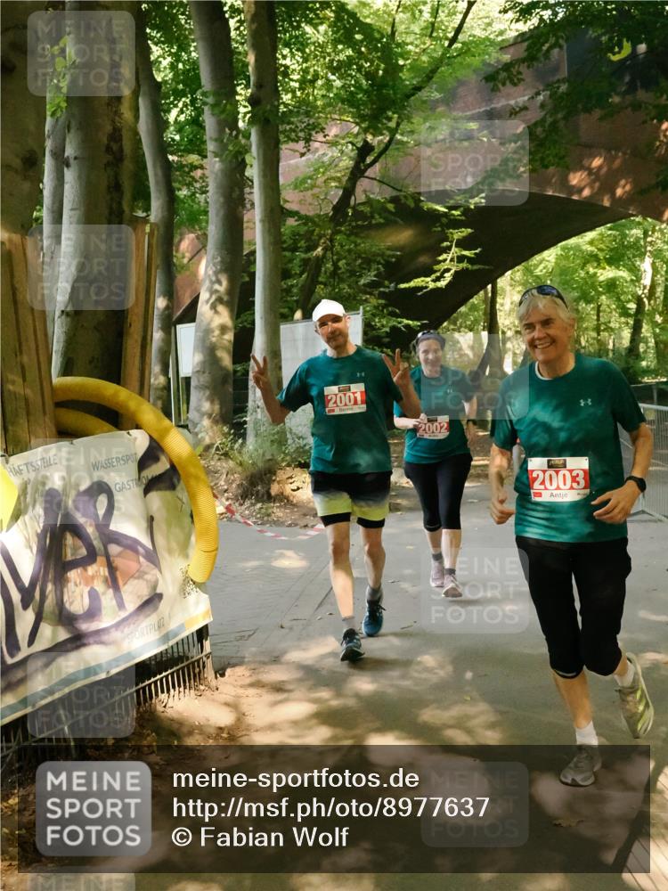 28.09.2025 - 33. Volkslauf durch das schöne Alstertal Fabian Wolf http://msf.ph/oto/8977637 28.09.2025 13:08:54 Laufen 2001, 2002, 2003 meine-sportfotos.de