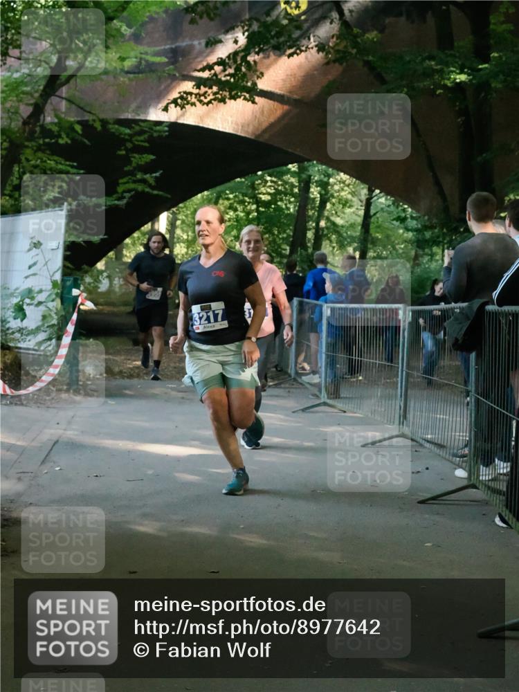 28.09.2025 - 33. Volkslauf durch das schöne Alstertal Fabian Wolf http://msf.ph/oto/8977642 28.09.2025 11:32:27 Laufen 3217 meine-sportfotos.de