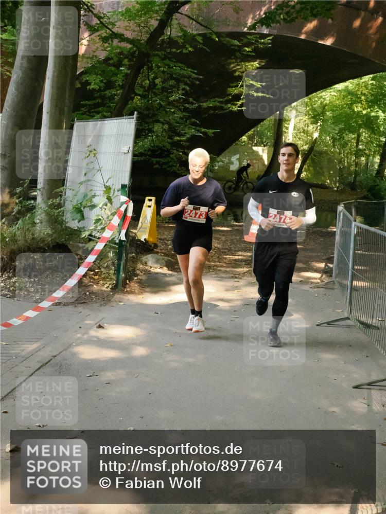 28.09.2025 - 33. Volkslauf durch das schöne Alstertal Fabian Wolf http://msf.ph/oto/8977674 28.09.2025 13:20:38 Laufen 247, 2473 meine-sportfotos.de