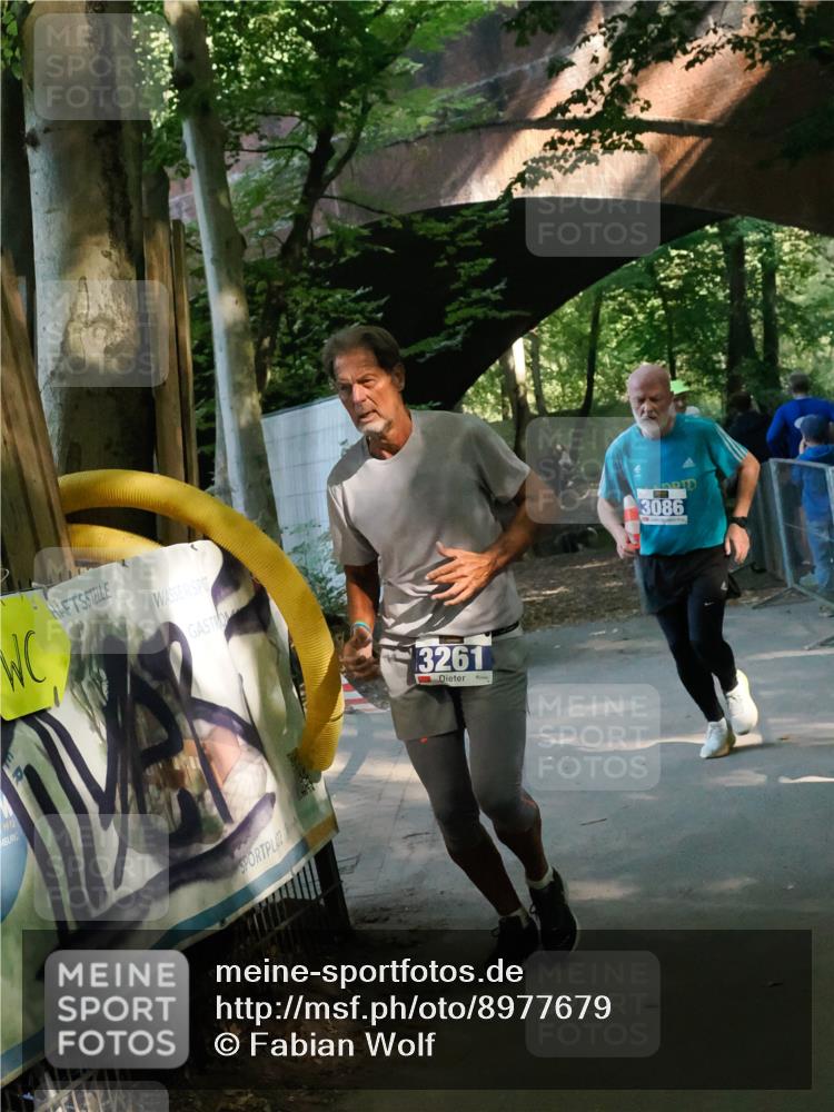 28.09.2025 - 33. Volkslauf durch das schöne Alstertal Fabian Wolf http://msf.ph/oto/8977679 28.09.2025 11:34:15 Laufen 3261, 3086 meine-sportfotos.de