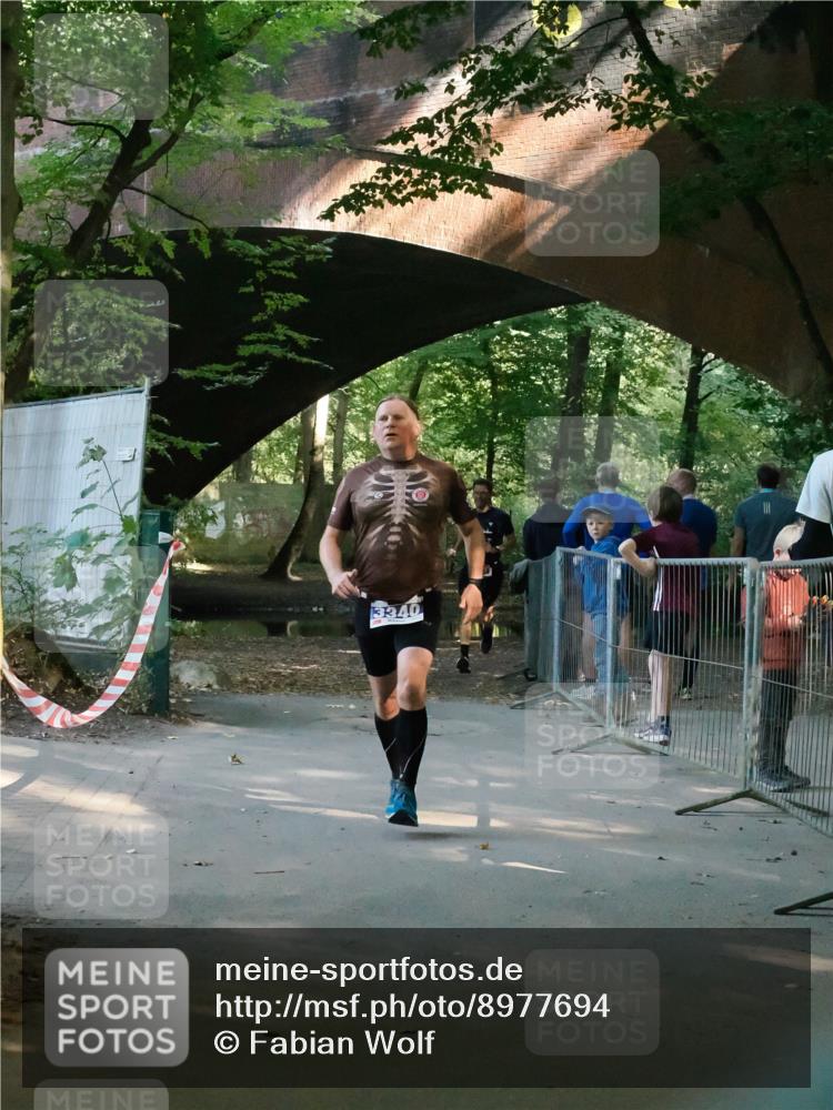 28.09.2025 - 33. Volkslauf durch das schöne Alstertal Fabian Wolf http://msf.ph/oto/8977694 28.09.2025 11:34:37 Laufen 3340 meine-sportfotos.de