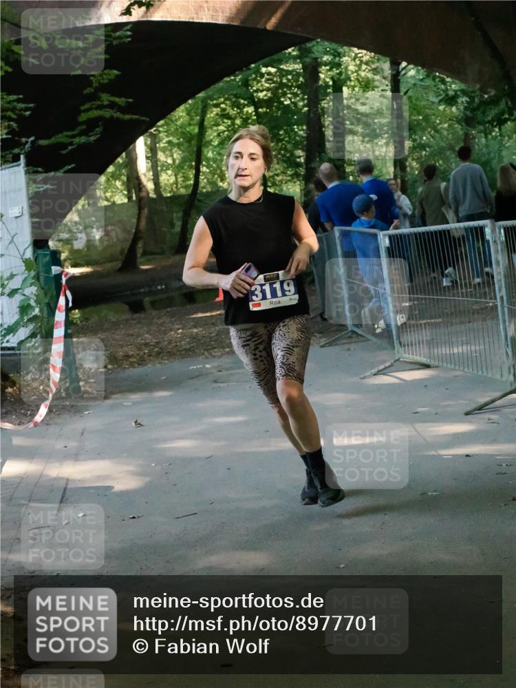 28.09.2025 - 33. Volkslauf durch das schöne Alstertal Fabian Wolf http://msf.ph/oto/8977701 28.09.2025 11:36:02 Laufen 3119 meine-sportfotos.de