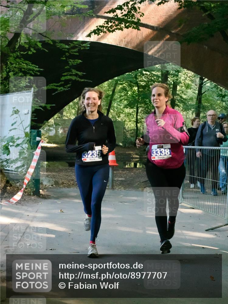 28.09.2025 - 33. Volkslauf durch das schöne Alstertal Fabian Wolf http://msf.ph/oto/8977707 28.09.2025 11:36:49 Laufen 3235, 3338 meine-sportfotos.de