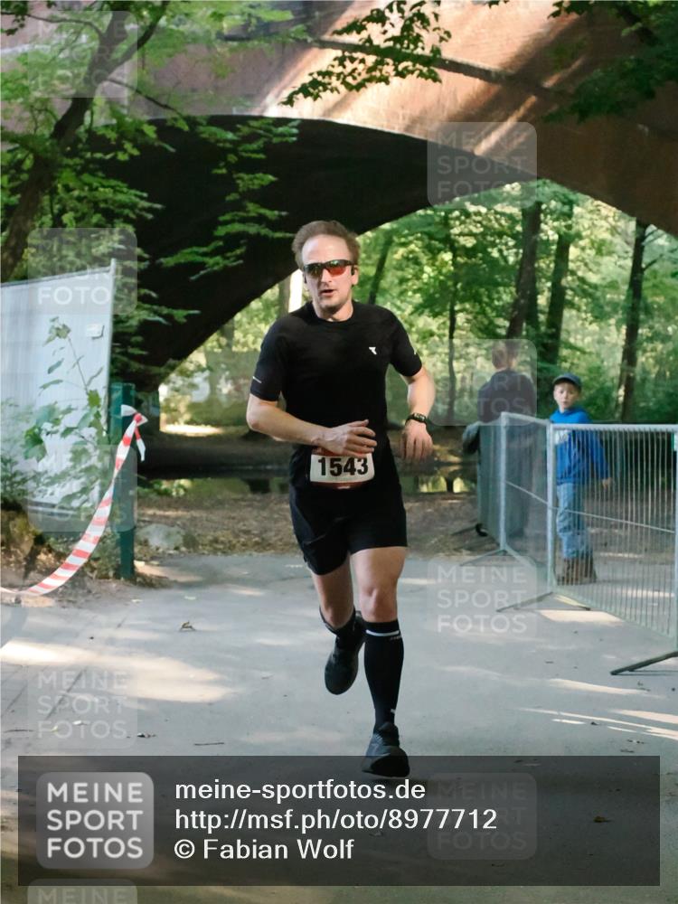 28.09.2025 - 33. Volkslauf durch das schöne Alstertal Fabian Wolf http://msf.ph/oto/8977712 28.09.2025 11:37:09 Laufen 1543 meine-sportfotos.de