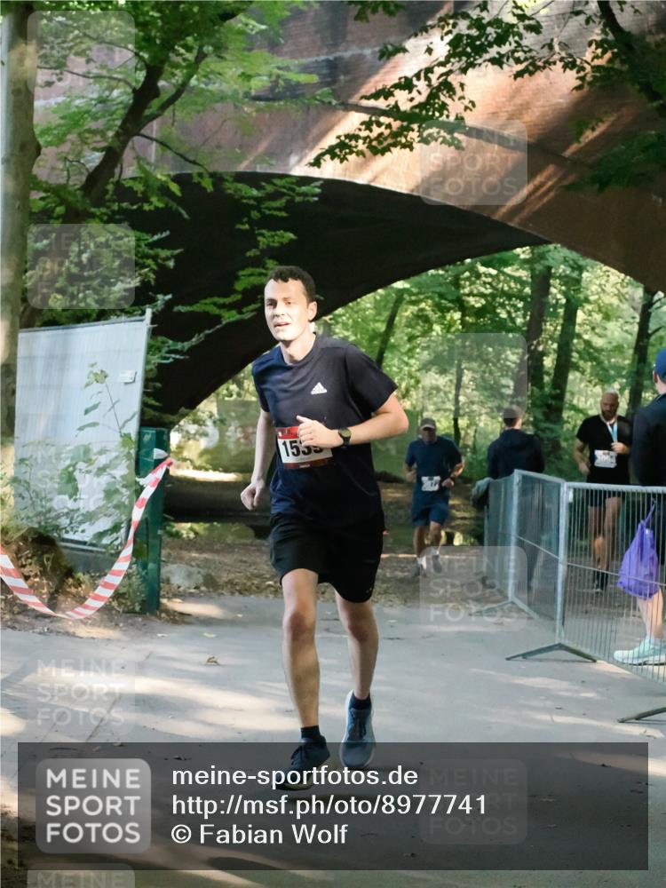 28.09.2025 - 33. Volkslauf durch das schöne Alstertal Fabian Wolf http://msf.ph/oto/8977741 28.09.2025 11:38:45 Laufen 1555 meine-sportfotos.de