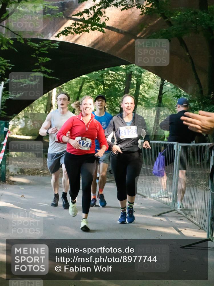 28.09.2025 - 33. Volkslauf durch das schöne Alstertal Fabian Wolf http://msf.ph/oto/8977744 28.09.2025 11:39:09 Laufen 127, 3128 meine-sportfotos.de