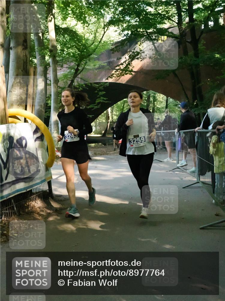 28.09.2025 - 33. Volkslauf durch das schöne Alstertal Fabian Wolf http://msf.ph/oto/8977764 28.09.2025 11:40:26 Laufen 3259 meine-sportfotos.de