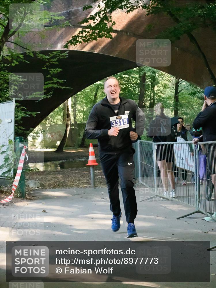 28.09.2025 - 33. Volkslauf durch das schöne Alstertal Fabian Wolf http://msf.ph/oto/8977773 28.09.2025 11:41:14 Laufen 3315 meine-sportfotos.de