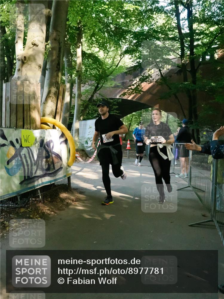 28.09.2025 - 33. Volkslauf durch das schöne Alstertal Fabian Wolf http://msf.ph/oto/8977781 28.09.2025 11:41:50 Laufen 1584, 302 meine-sportfotos.de