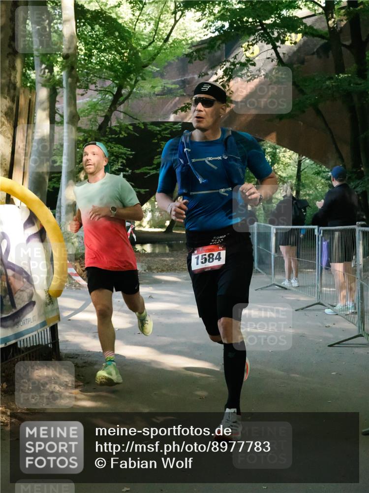 28.09.2025 - 33. Volkslauf durch das schöne Alstertal Fabian Wolf http://msf.ph/oto/8977783 28.09.2025 11:41:52 Laufen 1584 meine-sportfotos.de