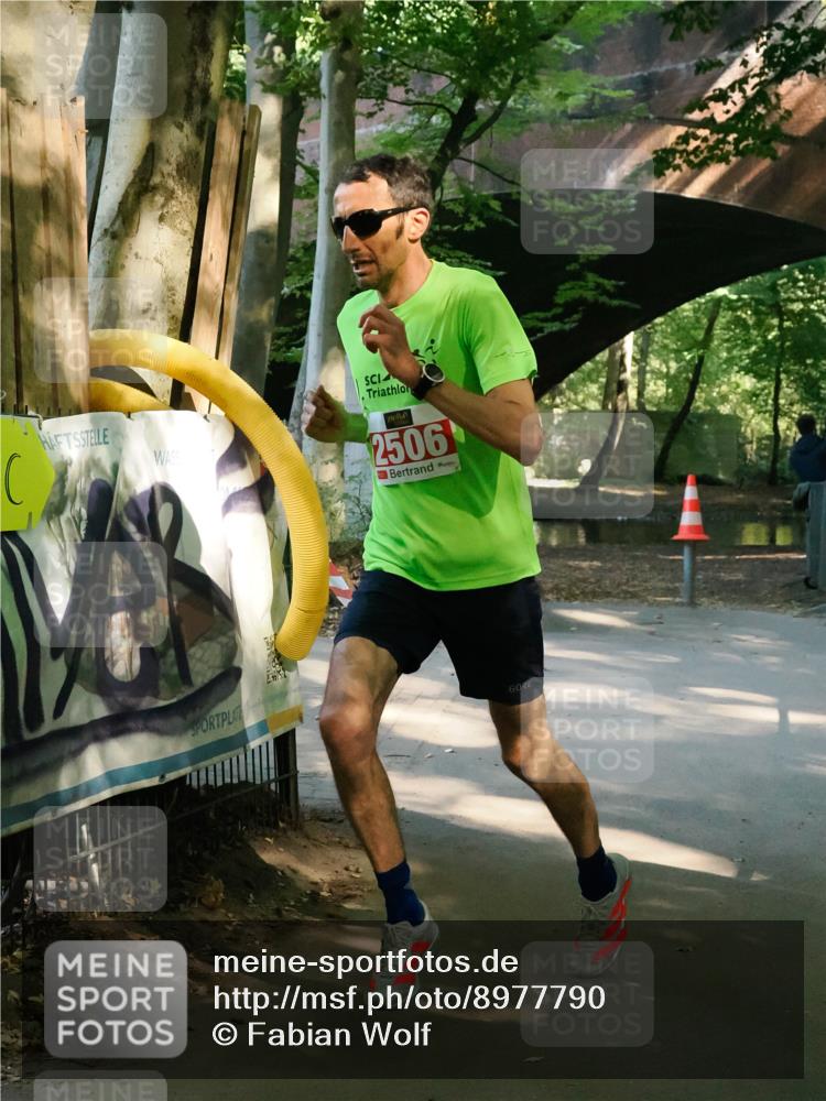 28.09.2025 - 33. Volkslauf durch das schöne Alstertal Fabian Wolf http://msf.ph/oto/8977790 28.09.2025 11:42:12 Laufen 2506 meine-sportfotos.de