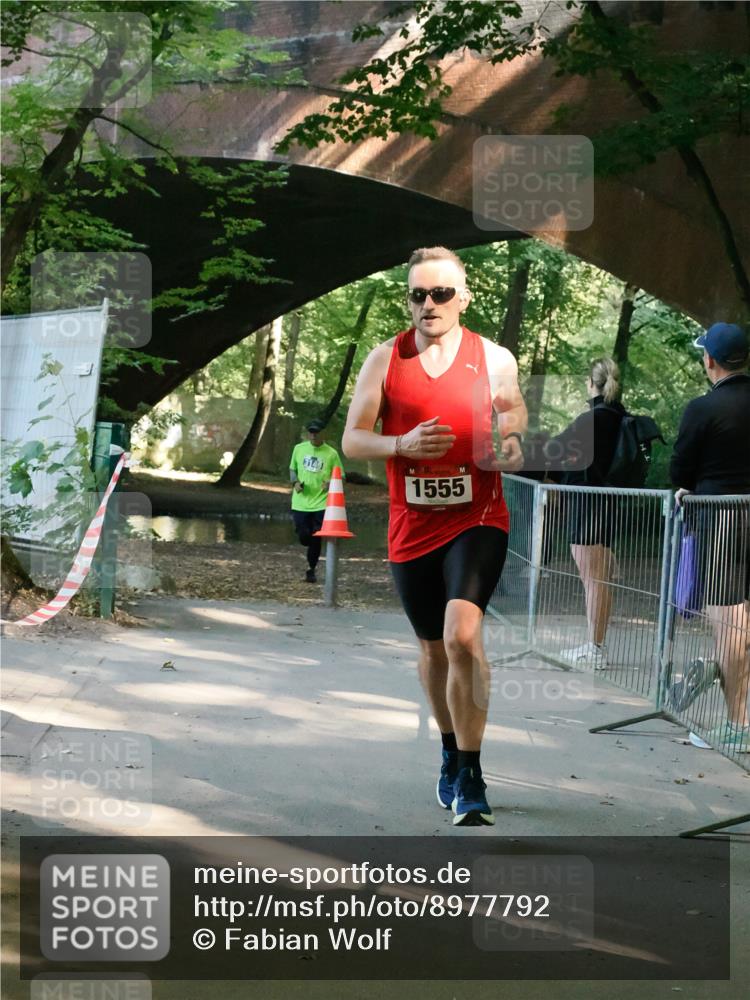 28.09.2025 - 33. Volkslauf durch das schöne Alstertal Fabian Wolf http://msf.ph/oto/8977792 28.09.2025 11:42:18 Laufen 3149, 1555 meine-sportfotos.de