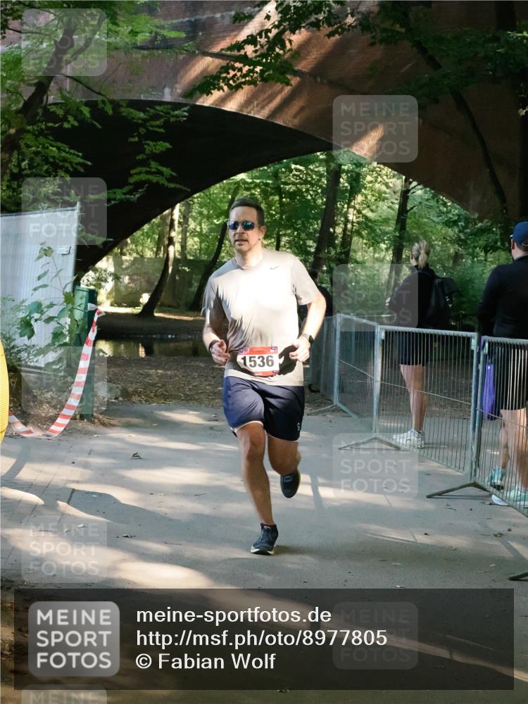 28.09.2025 - 33. Volkslauf durch das schöne Alstertal Fabian Wolf http://msf.ph/oto/8977805 28.09.2025 11:43:30 Laufen 1536 meine-sportfotos.de