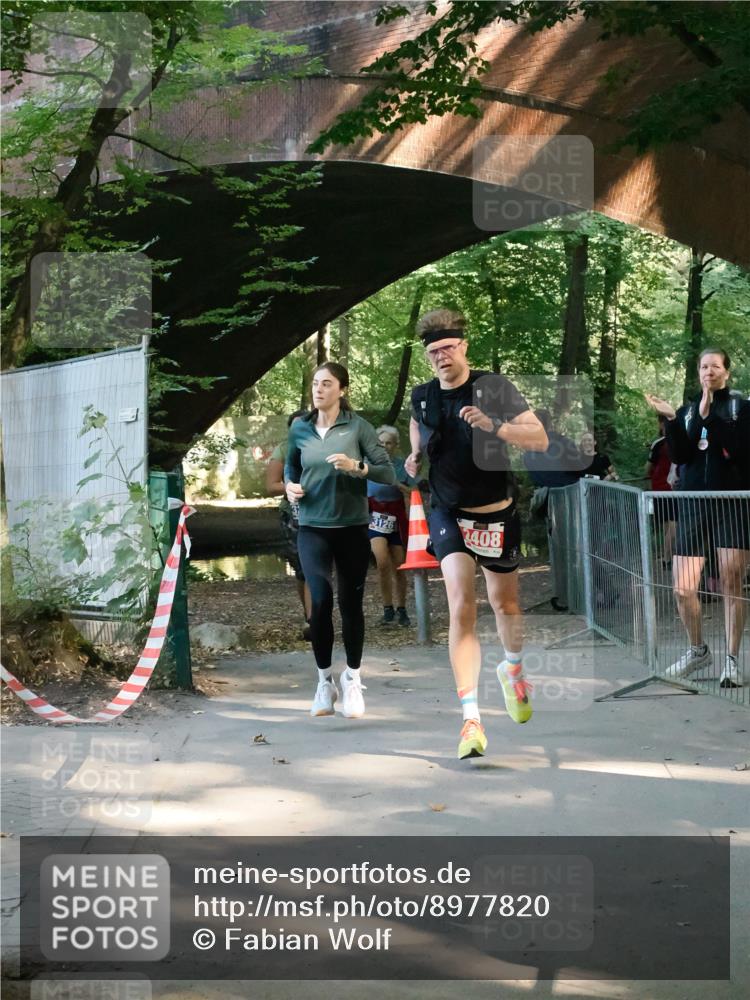 28.09.2025 - 33. Volkslauf durch das schöne Alstertal Fabian Wolf http://msf.ph/oto/8977820 28.09.2025 11:44:38 Laufen 3126, 408 meine-sportfotos.de