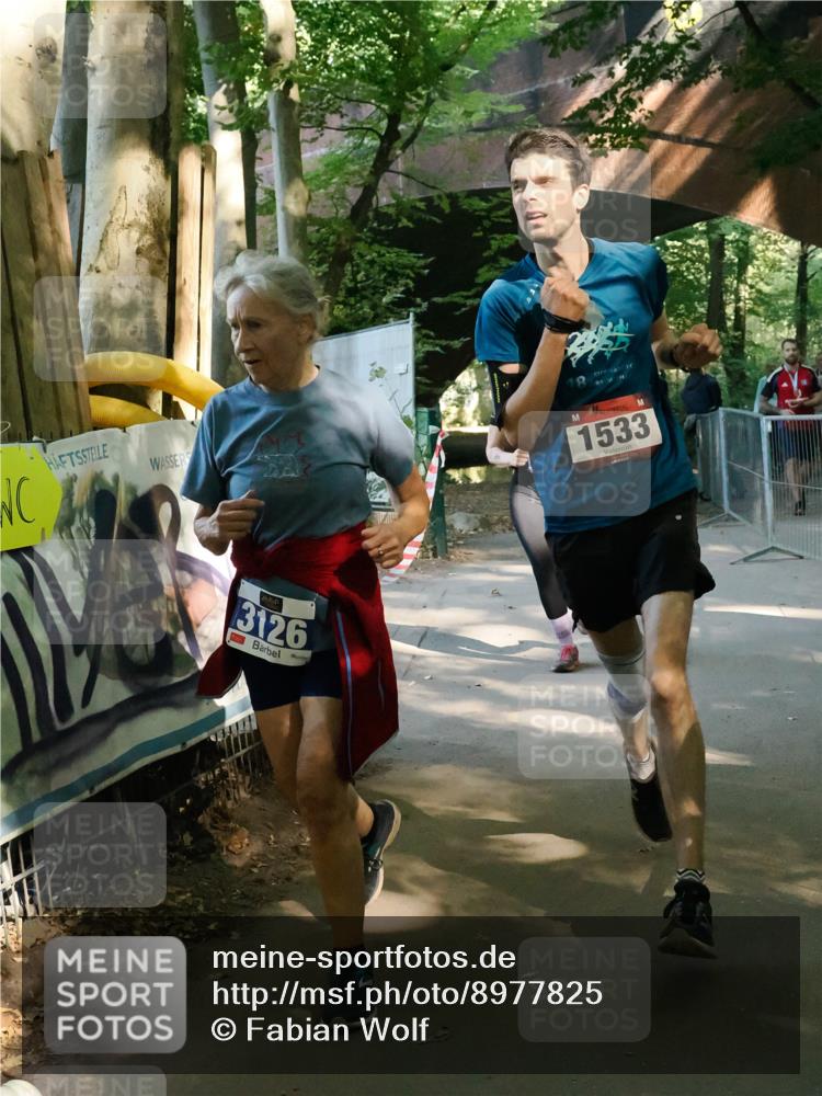 28.09.2025 - 33. Volkslauf durch das schöne Alstertal Fabian Wolf http://msf.ph/oto/8977825 28.09.2025 11:44:45 Laufen 1533, 3126 meine-sportfotos.de