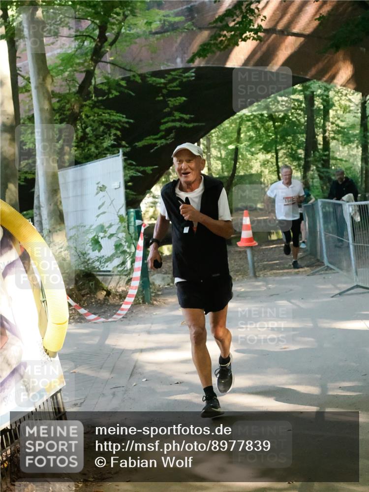 28.09.2025 - 33. Volkslauf durch das schöne Alstertal Fabian Wolf http://msf.ph/oto/8977839 28.09.2025 11:45:56 Laufen 158 meine-sportfotos.de